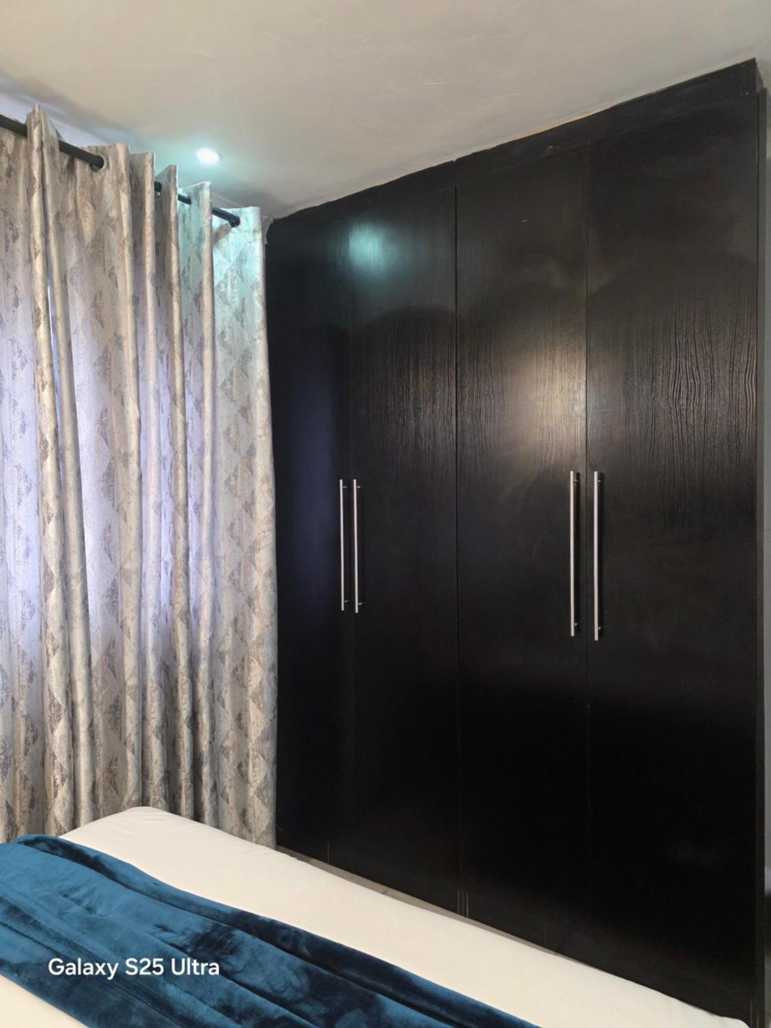 Apartment Elite Escape